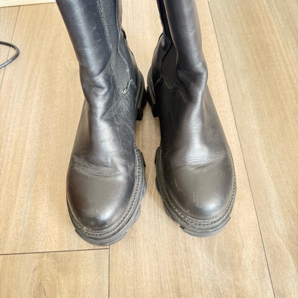 Steve Madden Echoe genuine leather lug chunky sole Chelsea boot platform - Picture 3 of 6